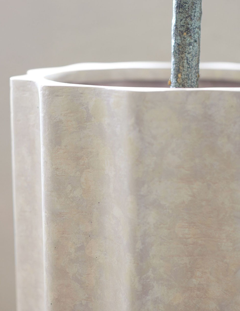 Maceta Modern Rustic de fibra de vidrio con sistema automático de riego 3