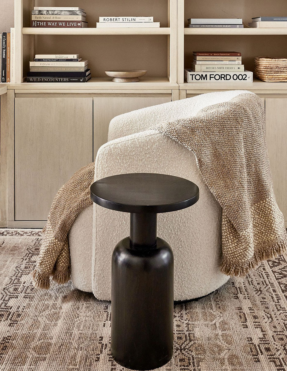 Mesa de acento Larkin de madera 5
