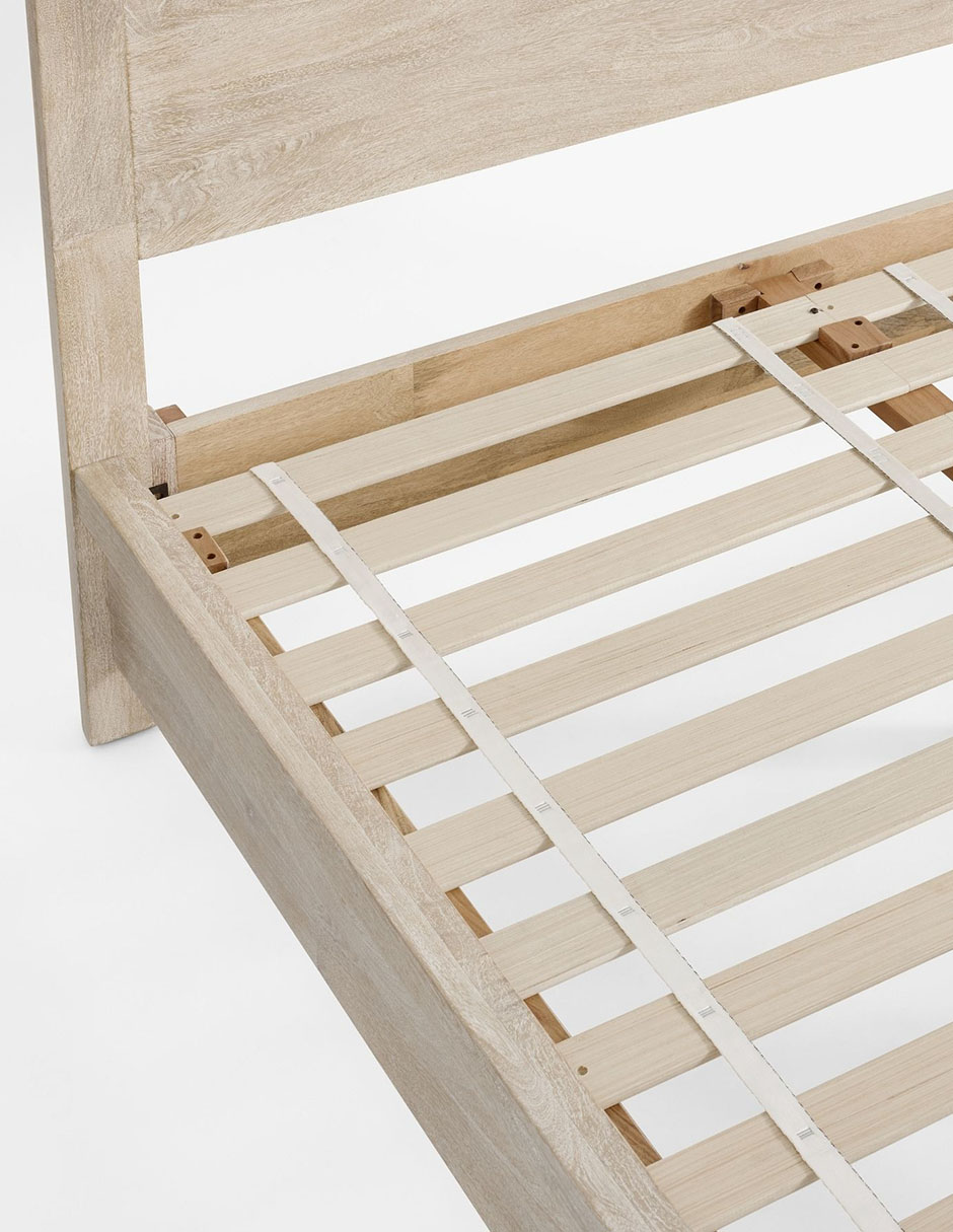 Cama Aptos de madera queen size 3