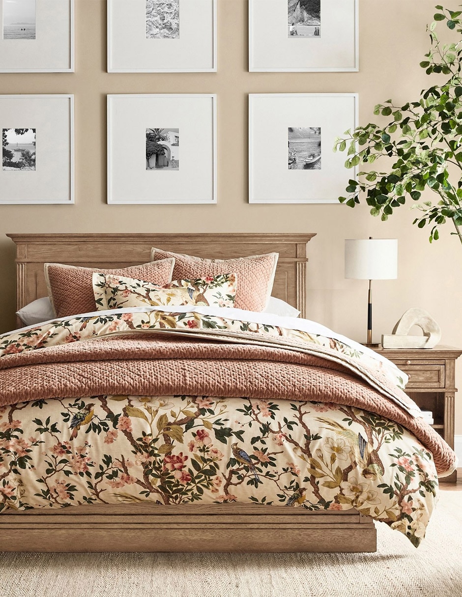Cama Livingston de madera king size Cama Livingston de madera king size