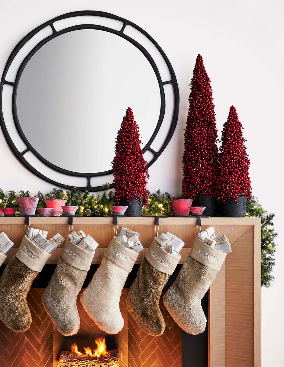 Figura decorativa de pino Navidad Berry Cluster Cone 5