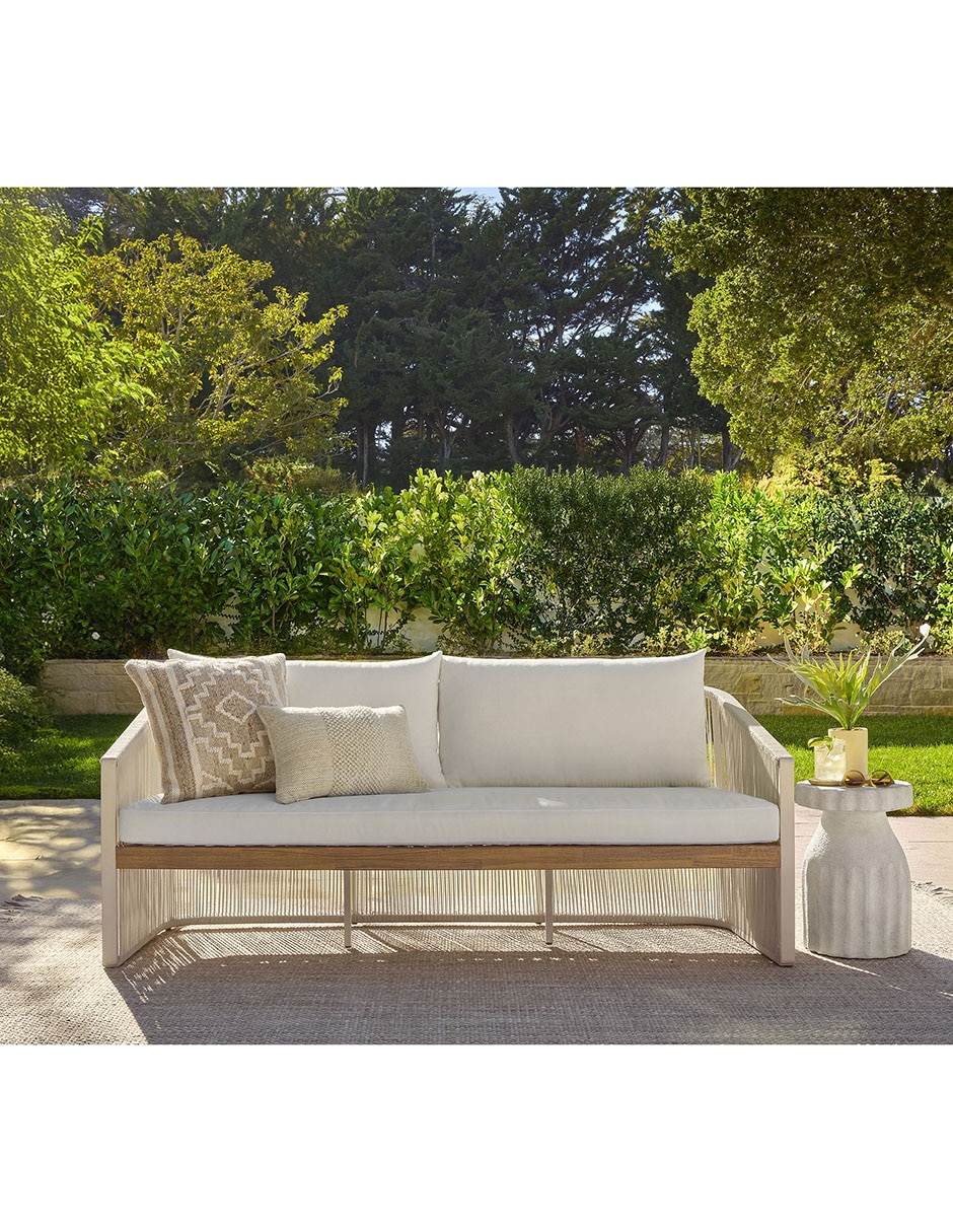 Love seat Lakewood 1