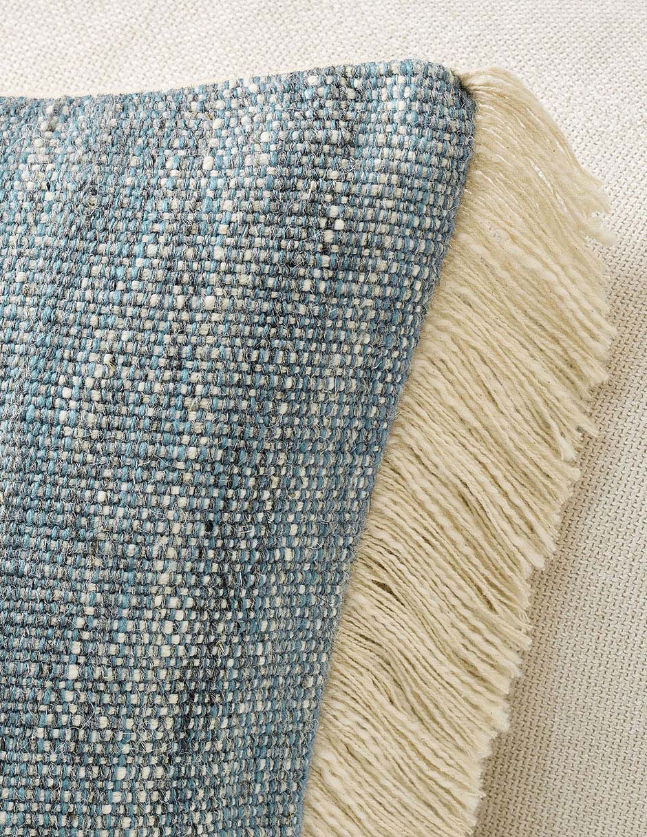 Funda cojín textured fringe