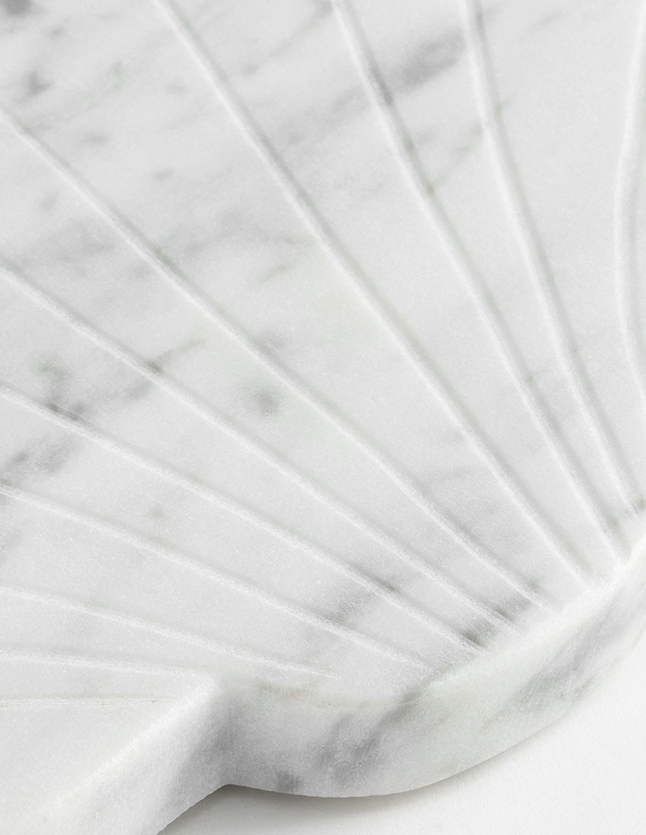 Tabla para queso figural shell de mármol 3