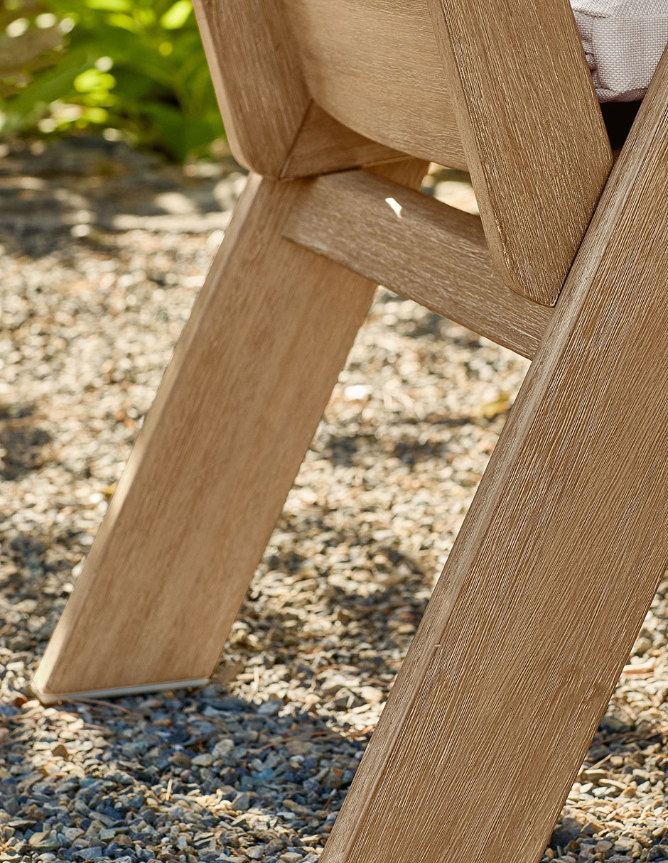 Silla modern farmhouse 4