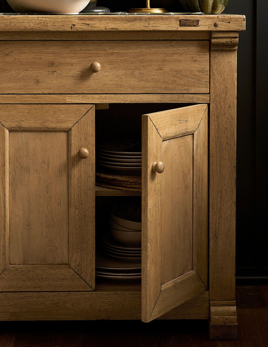 Buffet rigato de madera 5