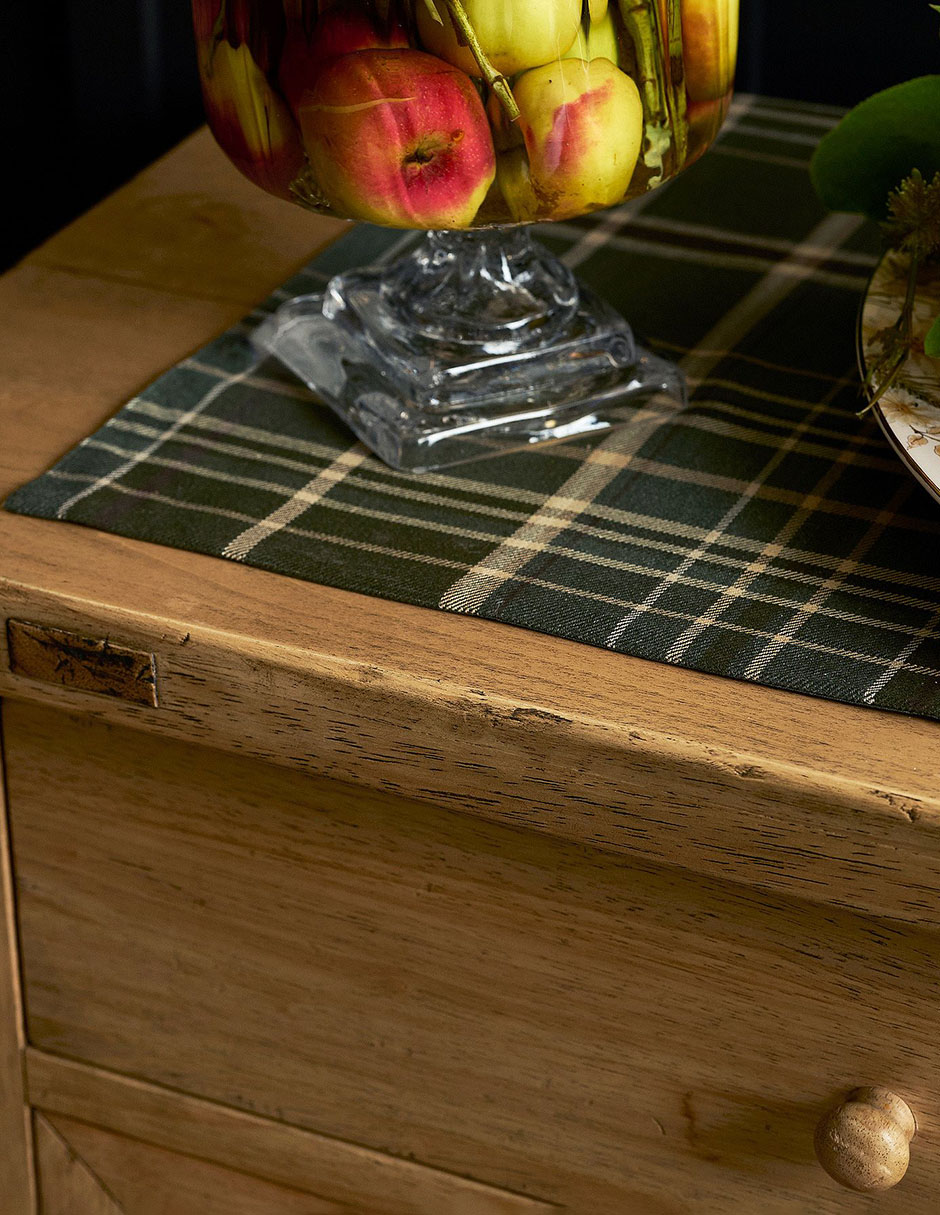Buffet rigato de madera